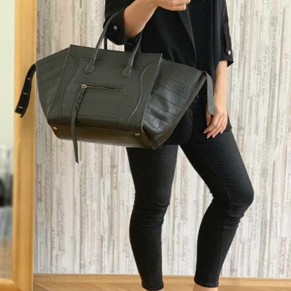 Authentic Céline phantom luggage bag - Picture 10 of 17